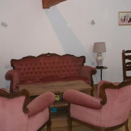 Bed and Breakfast La Grange d'Antan Cruzy Exterior foto